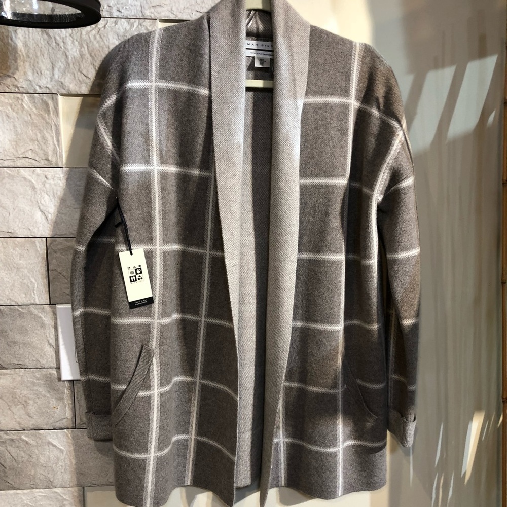 Max Studio 100% Cashmere women’s jacket